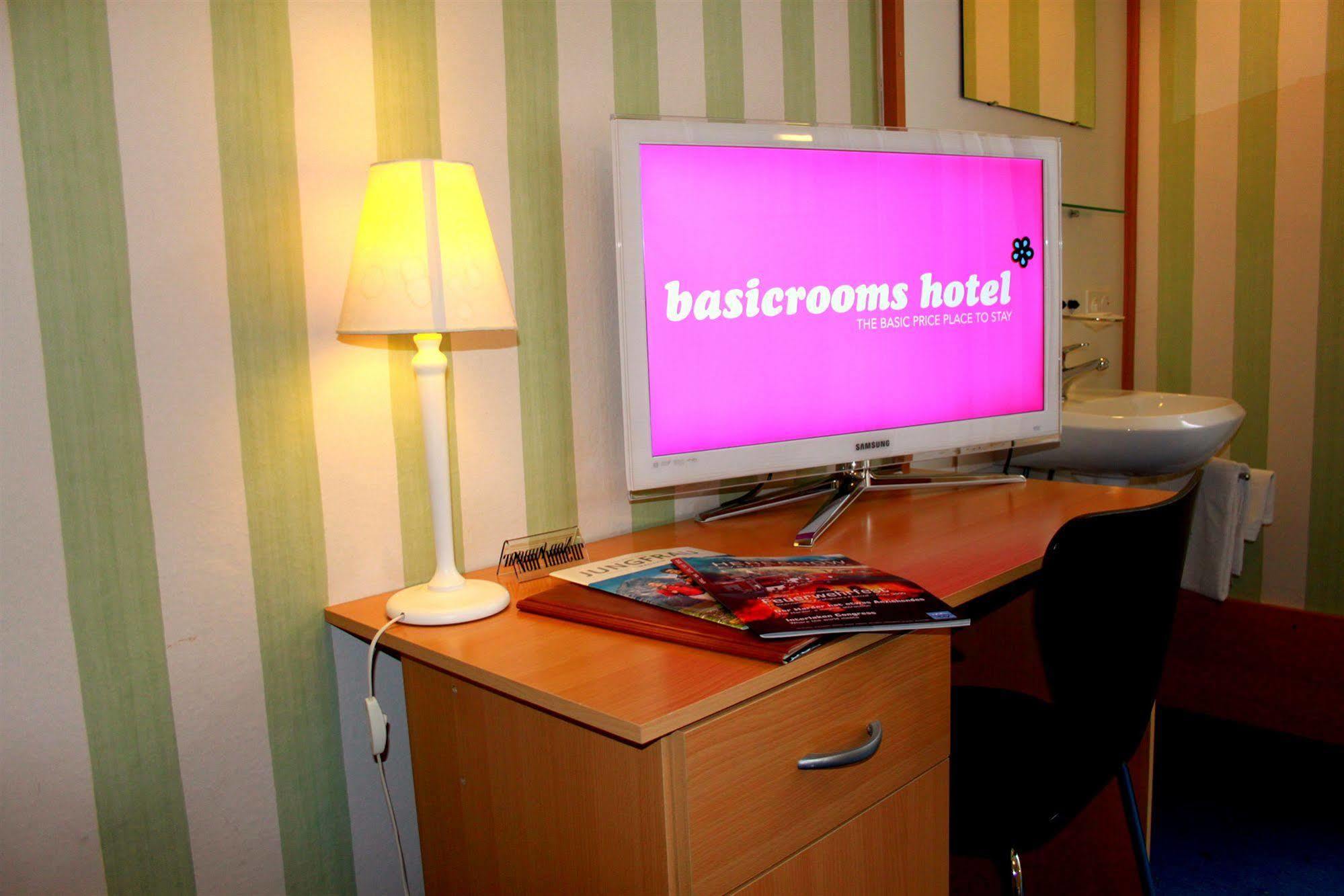 BasicRooms Hotel Interlaken Buitenkant foto